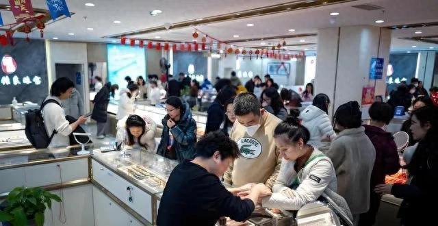 金豆理财陷阱_年轻人黄金投资误区_金蛋理财可信吗