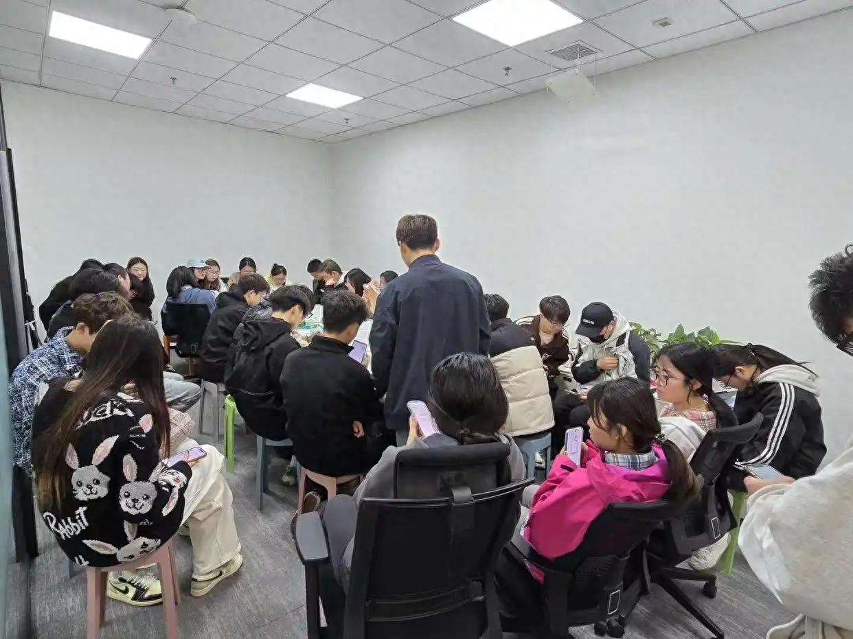 创业新人必看！个人轻资产创业项目之APP拉新工作室