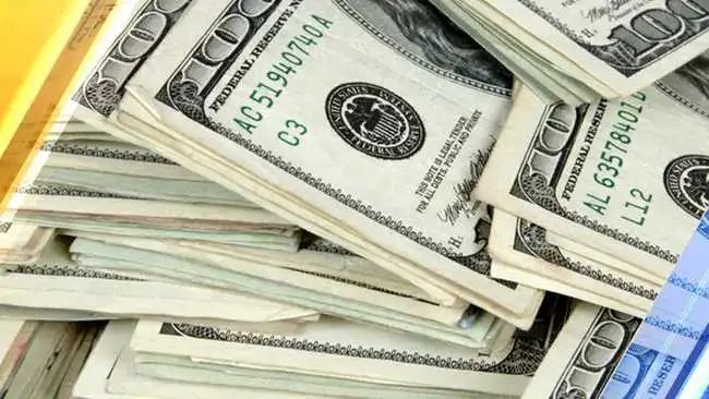 美联储降息原因分析_中国经济危机来临 什么会涨_美联储降息50基点