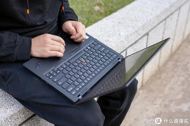 ThinkPad X1 Carbon 2019评测_thinkpad指示灯含义_ThinkPad X1 Carbon 2019性能测试