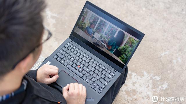 thinkpad指示灯含义_ThinkPad X1 Carbon 2019评测_ThinkPad X1 Carbon 2019性能测试