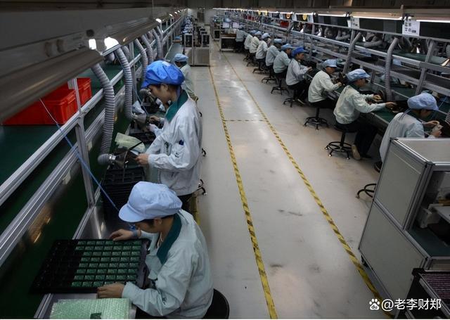 劳动密集型行业就业难度_中国经济危机来临 什么会涨_疫情后失业率上升