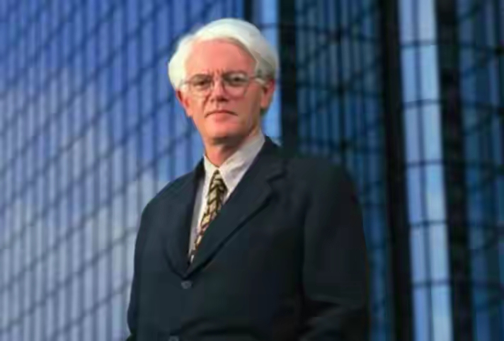 四川长虹巴菲特护城河ROE分析_四川长虹电器股份有限公司年度报告2026年每股收益_四川长虹格雷厄姆巴菲特林奇估值