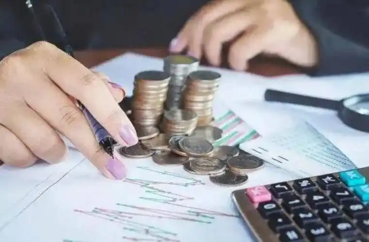 银行理财产品与定期存款选择_理财产品与银行存款_定期存款安全性分析