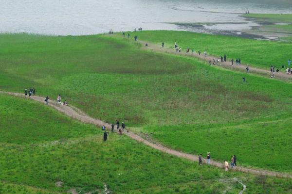 宁波景区排队_宁波乡村赏花旅游_奉化天下第一桃园门票