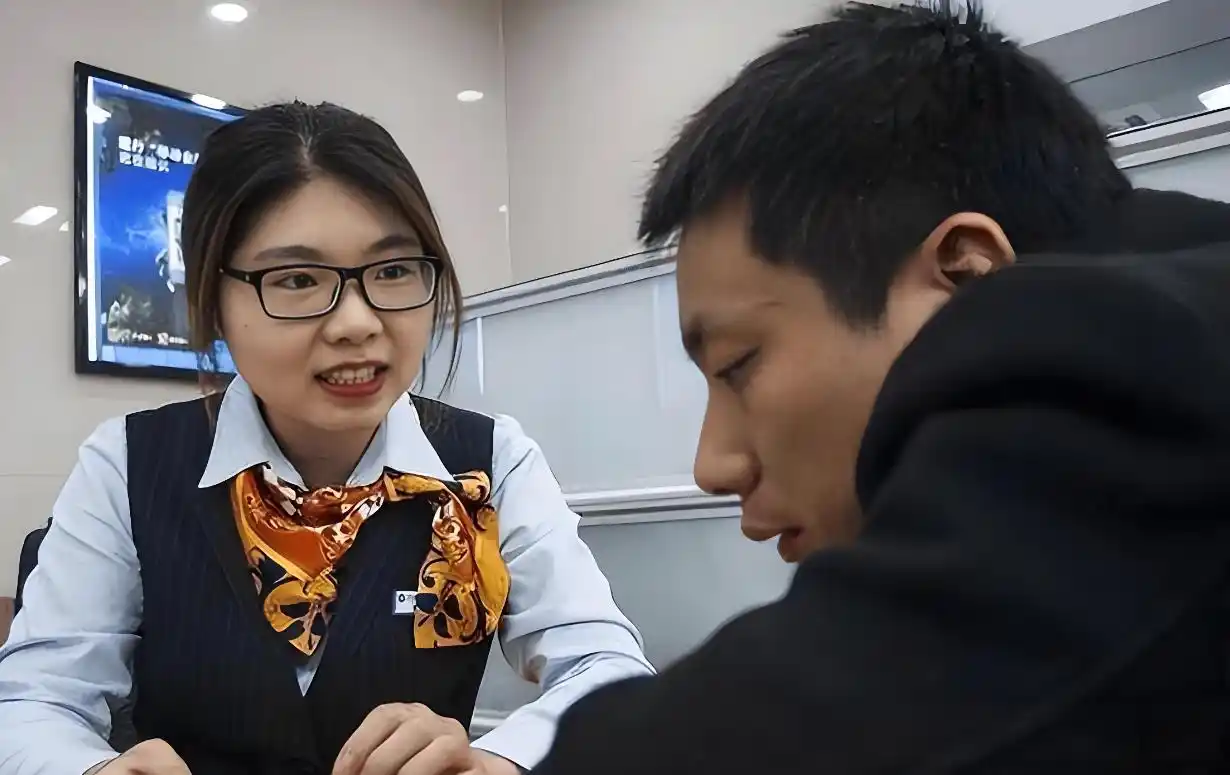 定期存款与理财产品选择_银行理财产品收益分析_理财产品与银行存款